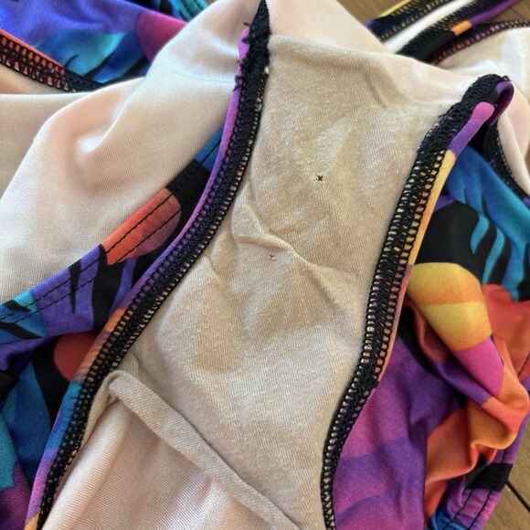 VTG Retro Gantner of California Made in USA Womens Floral One Piece Swim Suit - Picture 6 of 8